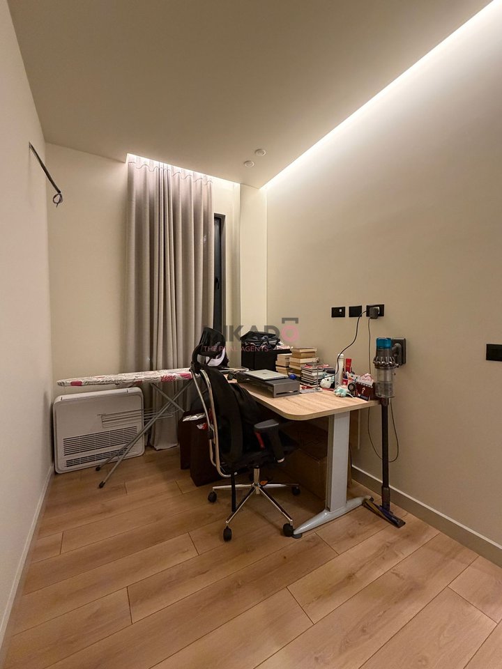Jepet me Qira Apartament 2+1 tek Rruga Kosovareve !