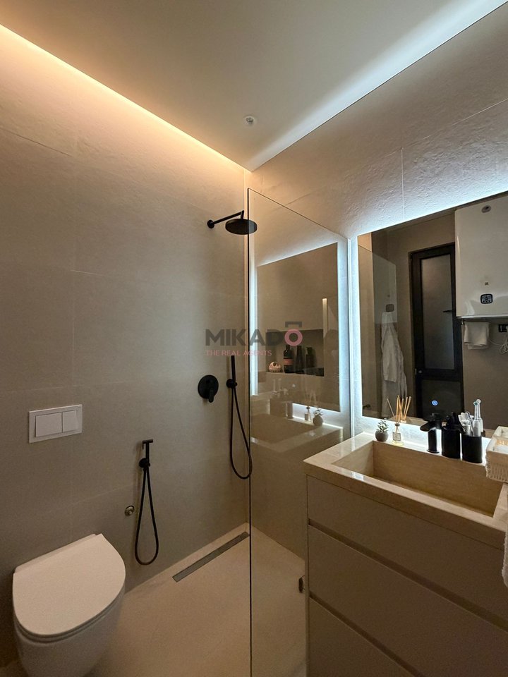 Jepet me Qira Apartament 2+1 tek Rruga Kosovareve !