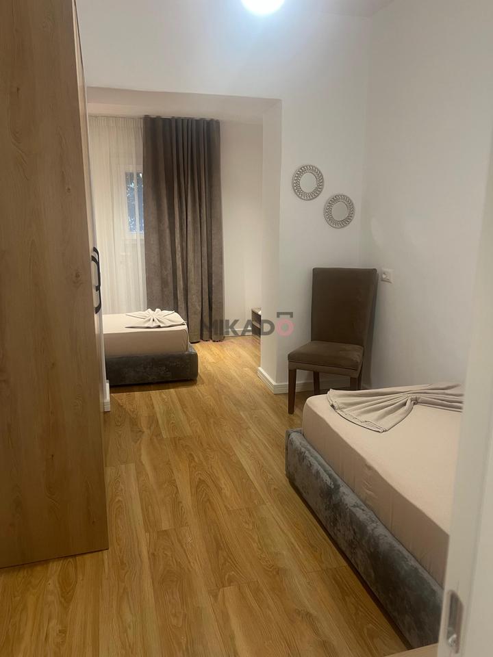 Affittasi appartamento 2+1 all'incrocio 21 Dicembre!