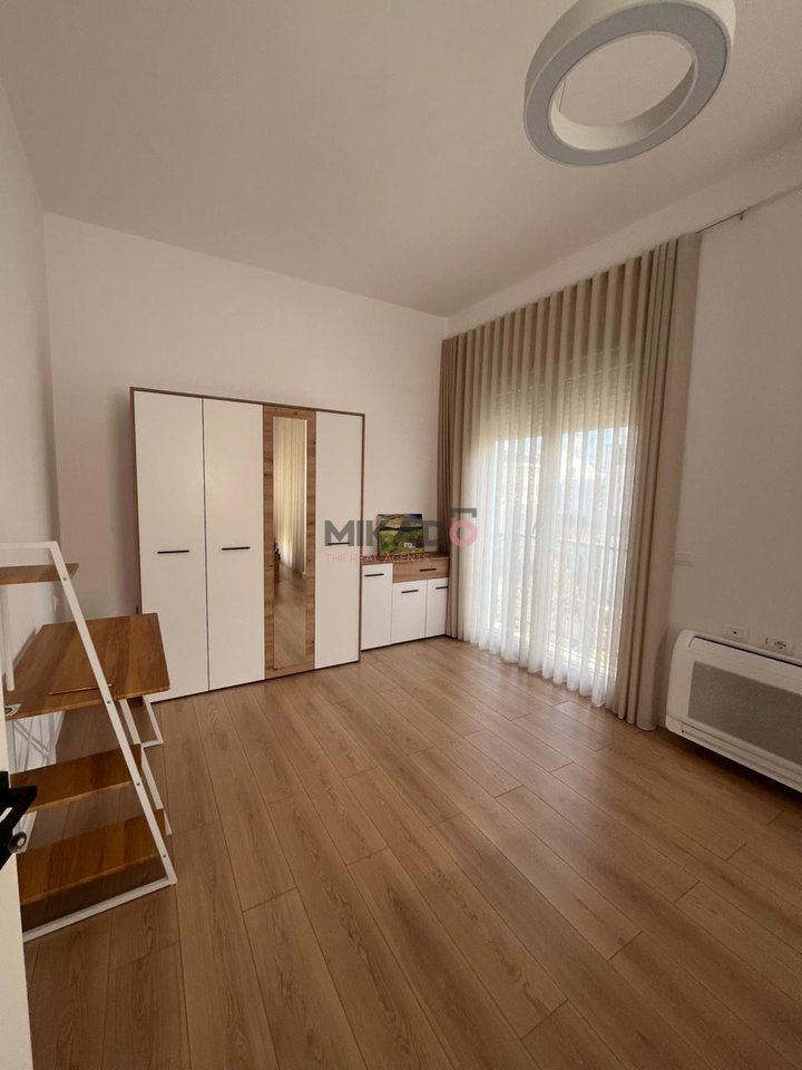 A 3-story villa for rent behind Akacia Hill 2, Mjull Bathore!