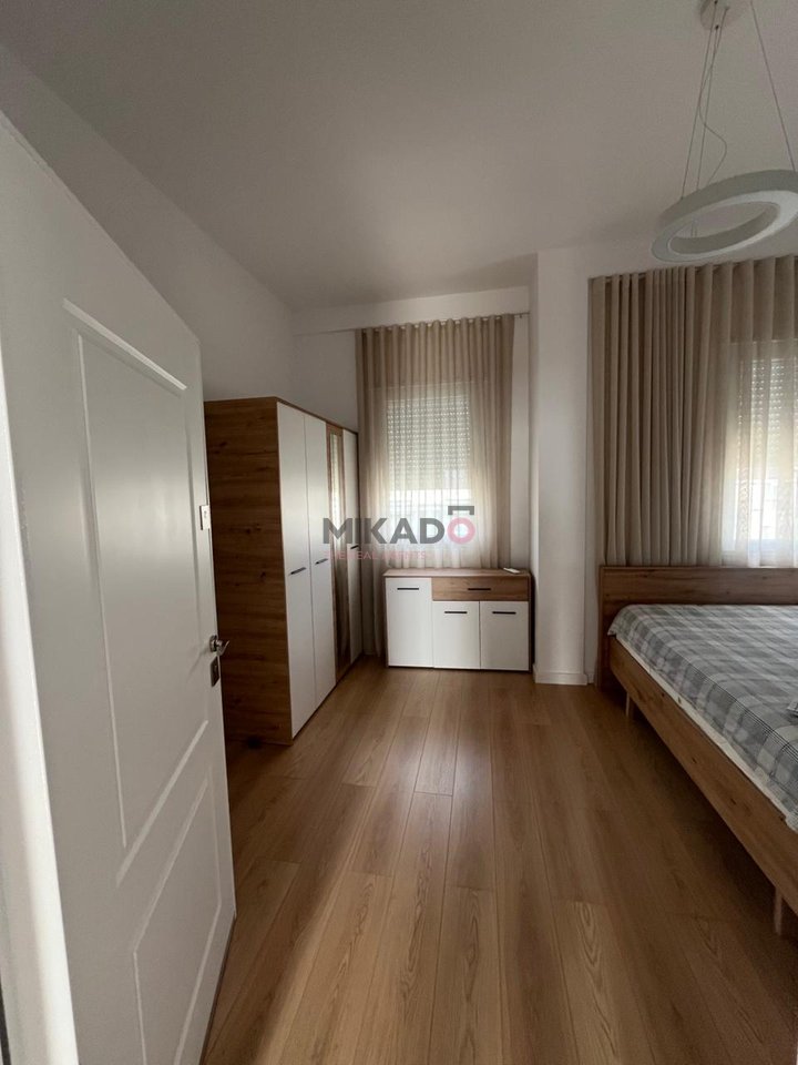 A 3-story villa for rent behind Akacia Hill 2, Mjull Bathore!