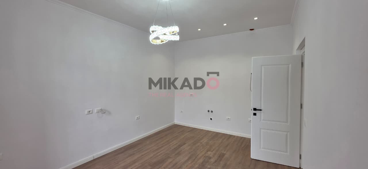 Vendesi in vendita Appartamento 2+1 in via Bardhyl!