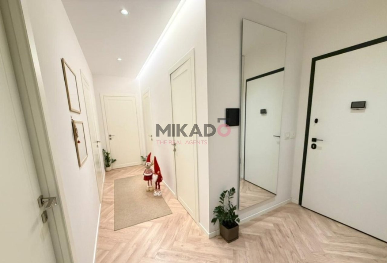 Apartment 3+1 for sale at Lake View Residence, Kosovareve Street!