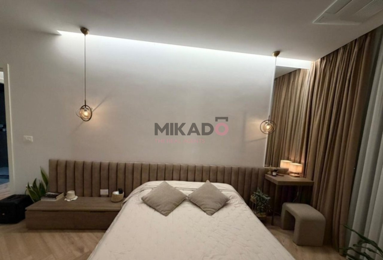 Apartment 3+1 for sale at Lake View Residence, Kosovareve Street!