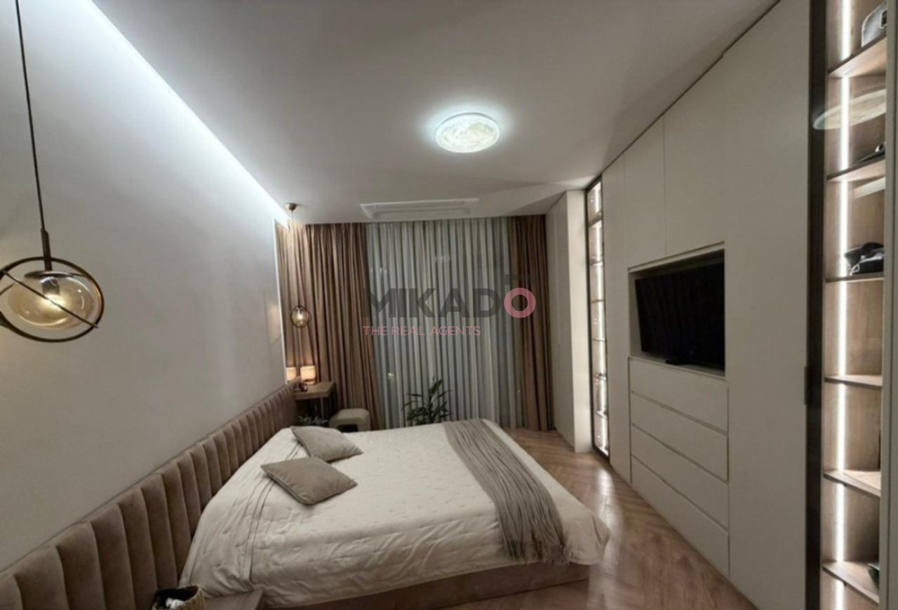 Apartment 3+1 for sale at Lake View Residence, Kosovareve Street!