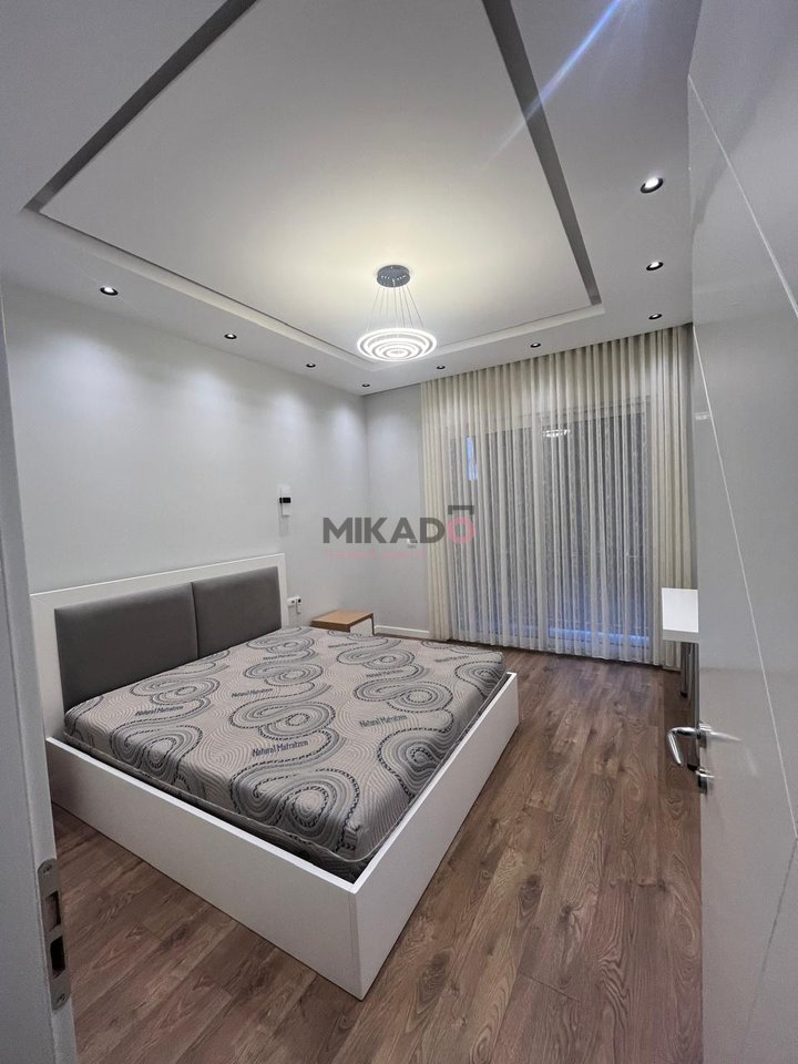 Jepet me Qira Vile tek Rruga Dalip Topi!