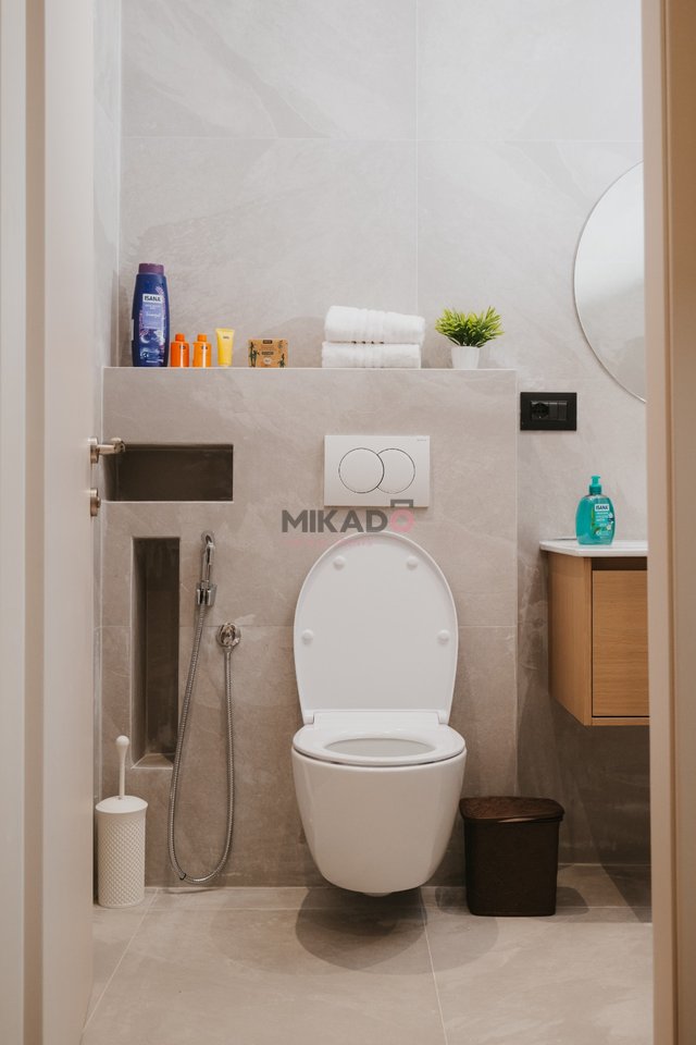 2 Studios for Rent - Myslym Shyr!