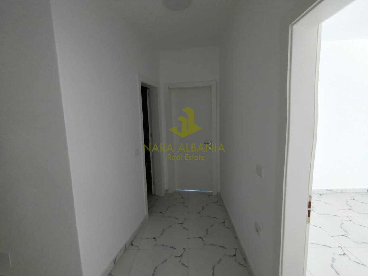2+1+2 Apartment in Shëngjin For Sale - 142.3 m²