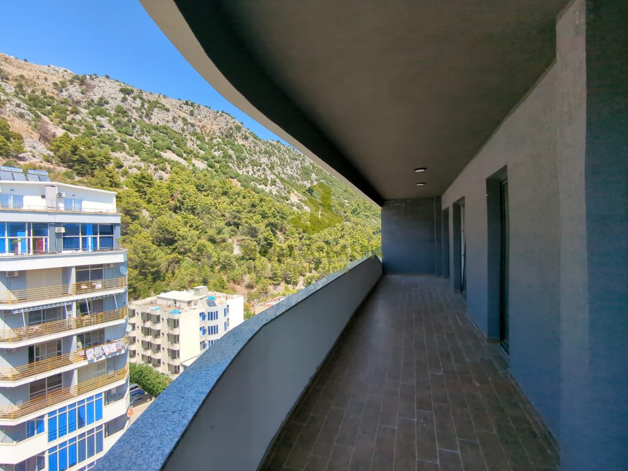 2+1+2 Apartment in Shëngjin For Sale - 142.3 m²