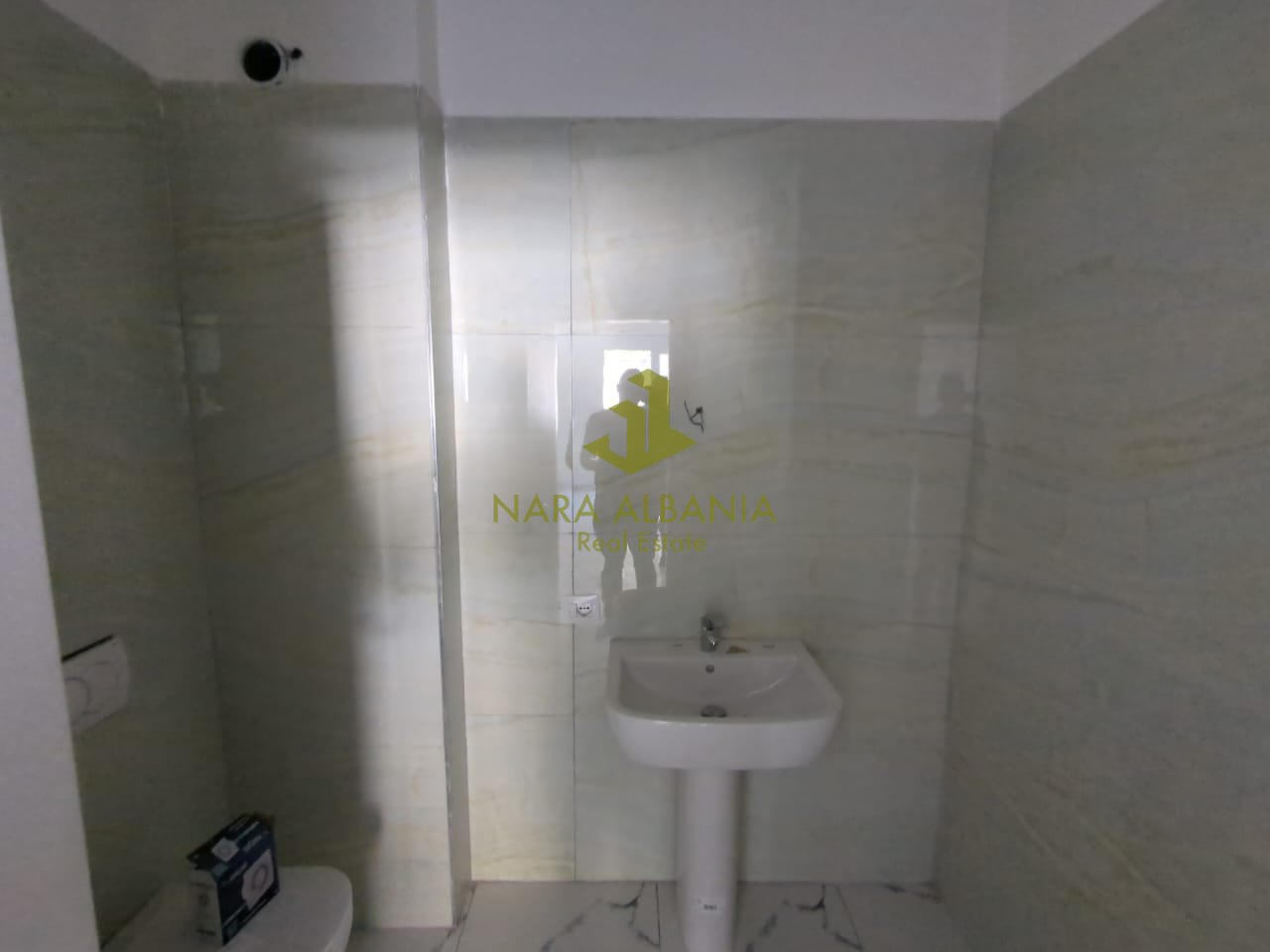 2+1+2 Apartment in Shëngjin For Sale - 142.3 m²