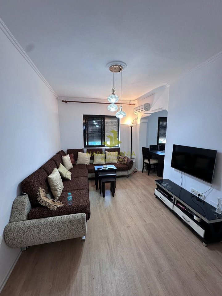Appartamento 2+1 in vendita in "Via Bardhyl", Tirana - 147.000€ | 72 m²
