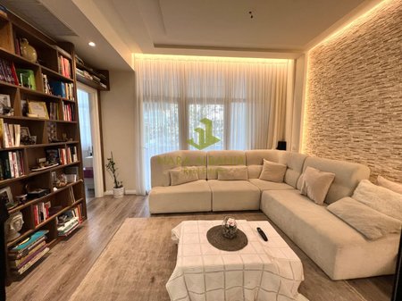 3+1+2+ Balcony Apartment for sale Komuna Parisit, Tirana - 310000 € | 110 m²