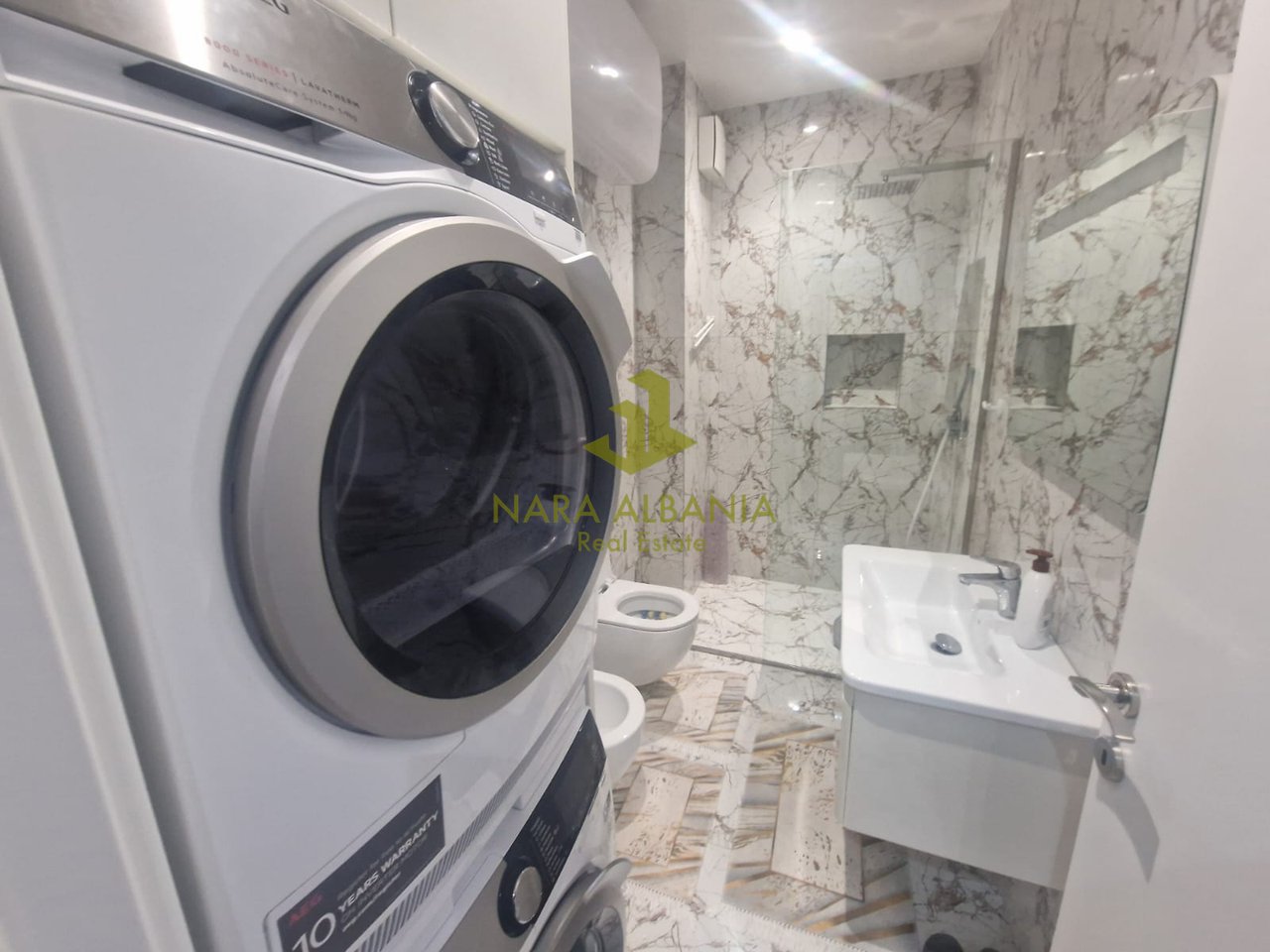 2+1 apartment for sale in Komuna e Parisit, Tirana - €300,000 | 101m²