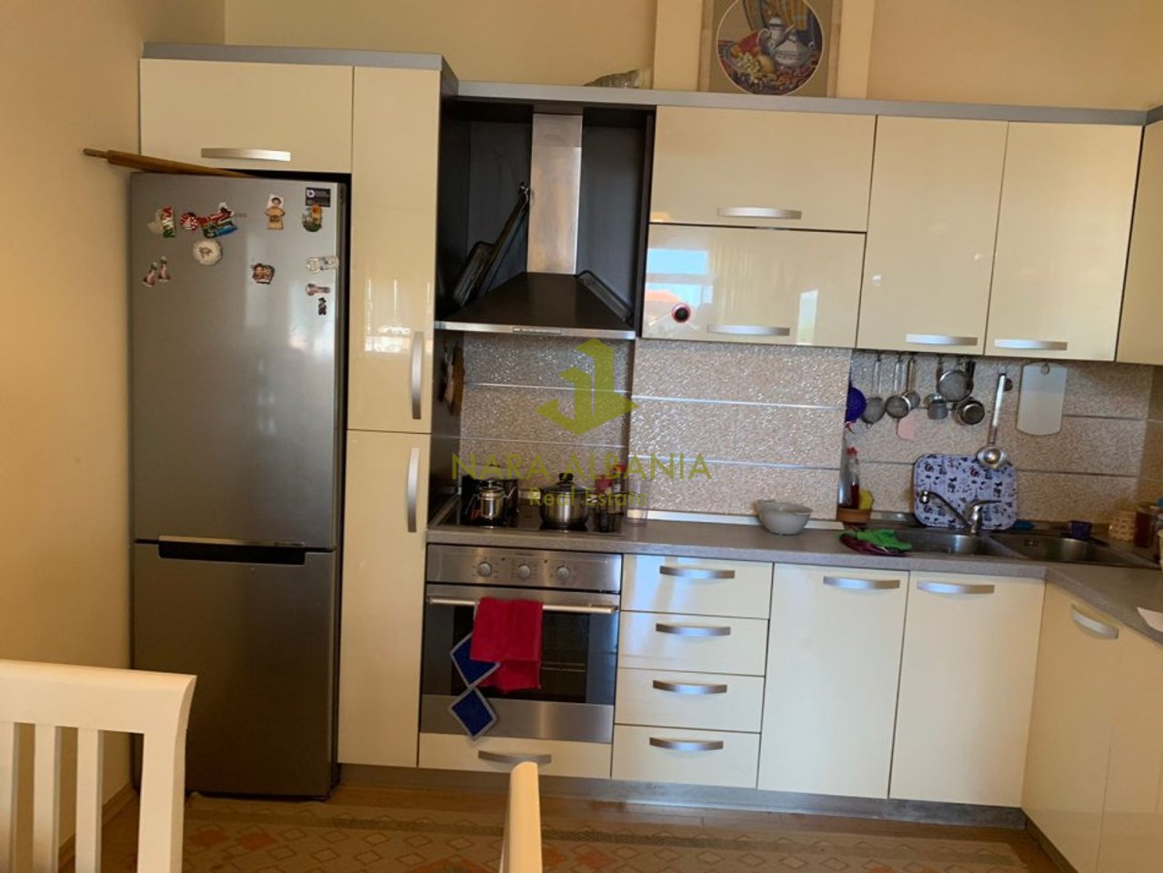 Apartament 2+1+2 në Shitje në Kinostudio, Tiranë - 112,000€ | 112m²