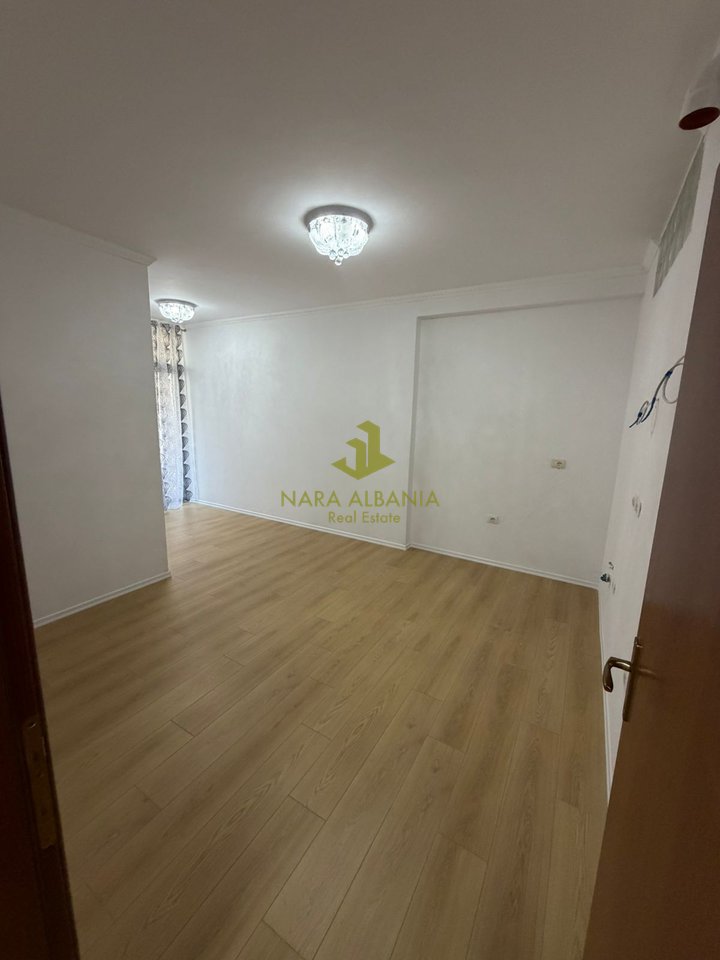 Vendesi in vendita 1+1 Via del Tesoro, Fresk – vicino a Spar 2