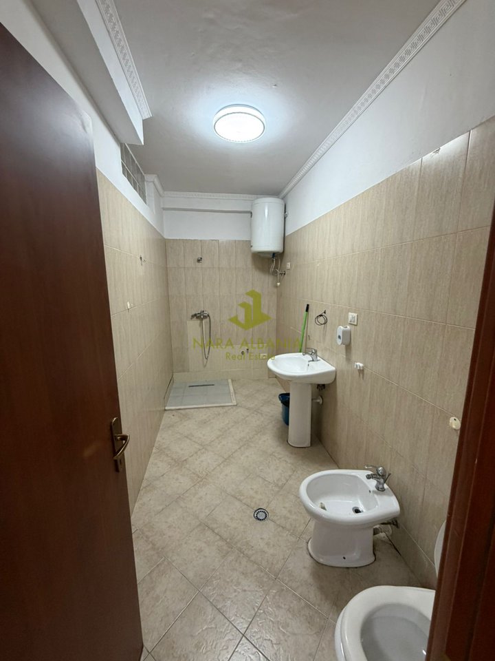 Vendesi in vendita 1+1 Via del Tesoro, Fresk – vicino a Spar 2