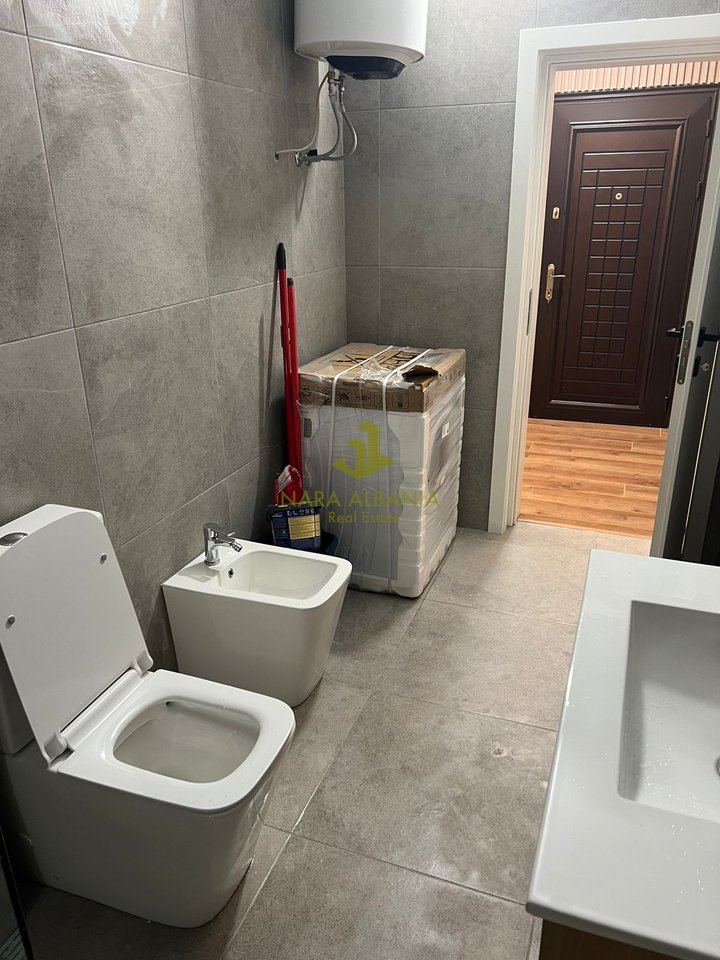 2+1 Apartment for Sale in the Museum of Martyrs, Durrës - €145,000 | 94 m²