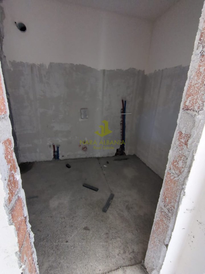 Apartament 2+1+2 Për Shitje në Kamëz - 95000€ | 121.22 m²
