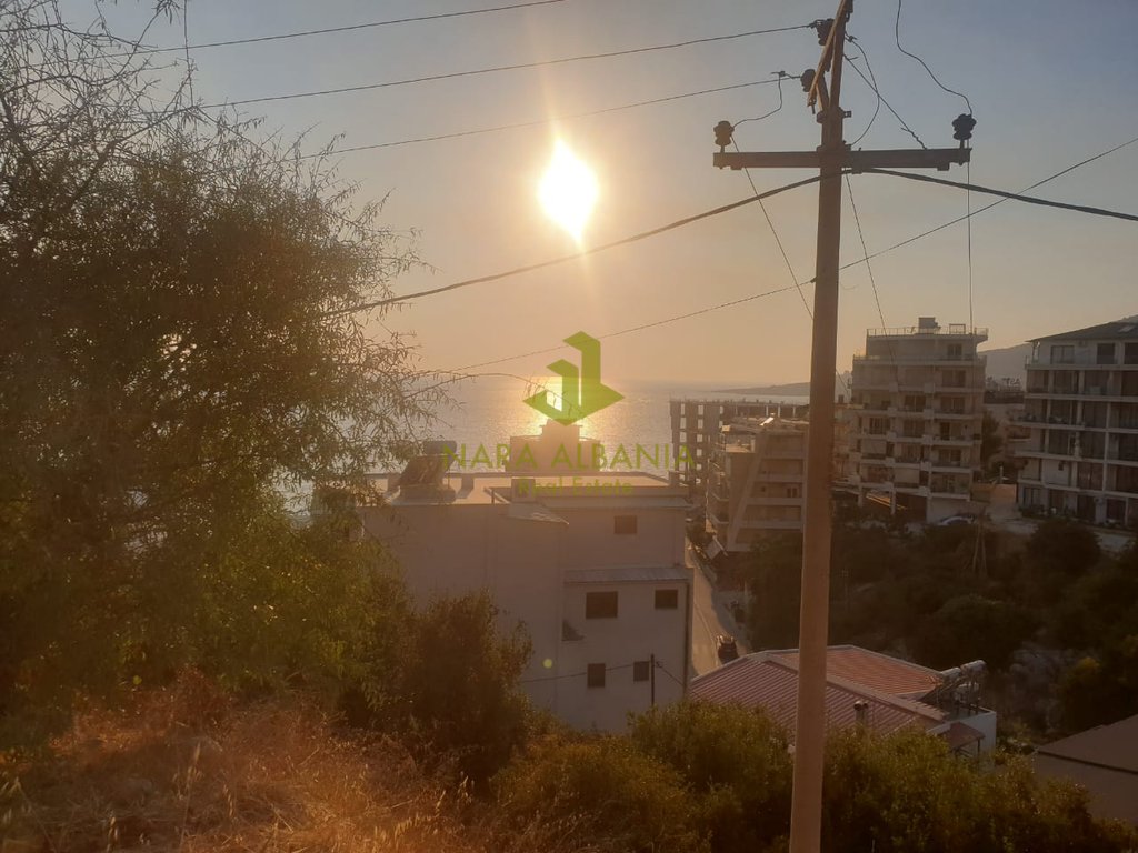 Tokë për shitje në Sarandë