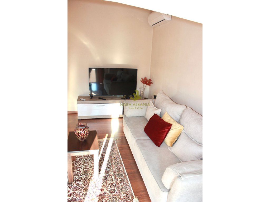 Apartament 1+1 Me Qira në Ambasada Amerikane, Tiranë - 550€