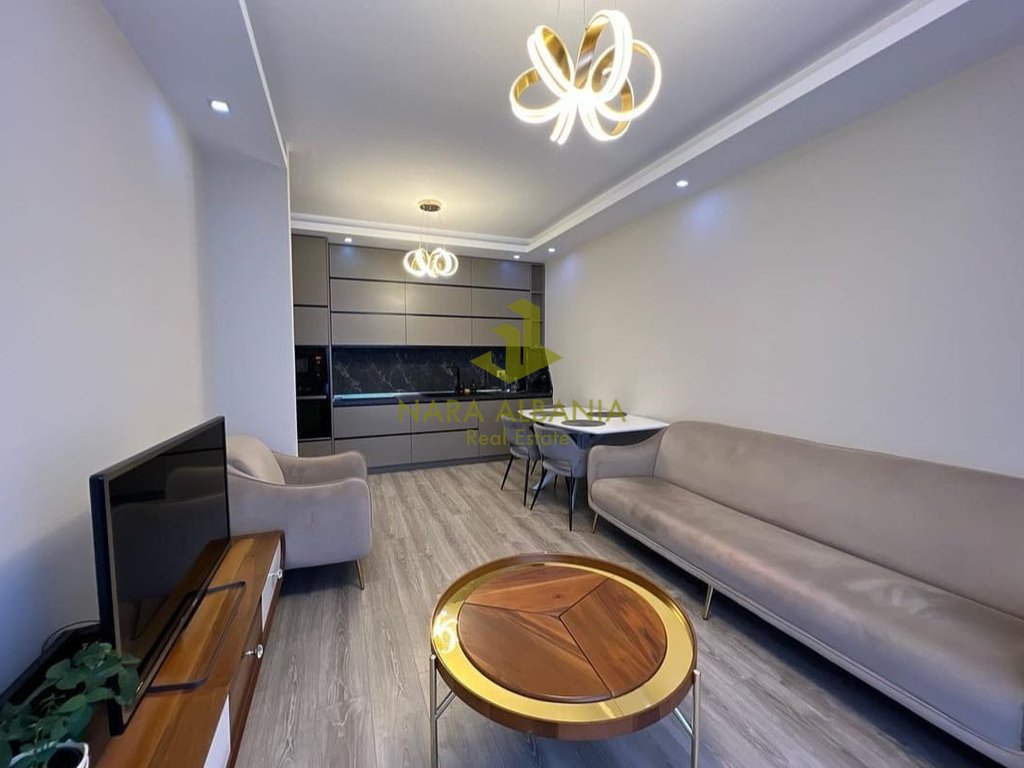 Apartament 2+1+2 me qira në Quartum Residence, Tiranë - 900€