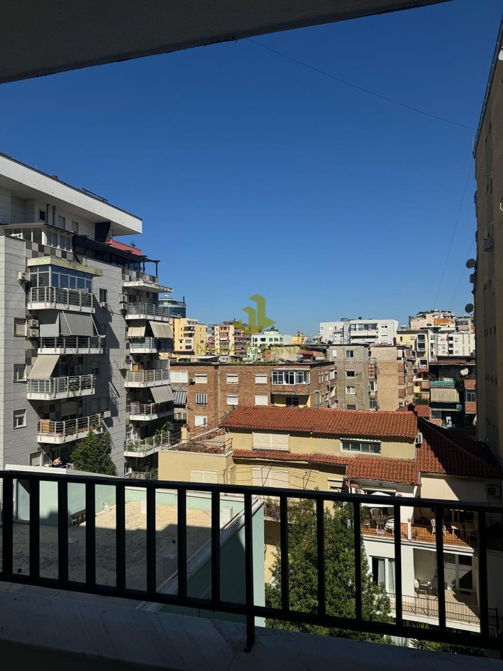 Appartamento 1+1 in Affitto a Pazari i Ri, Tirana - 700€ | 1+1 |