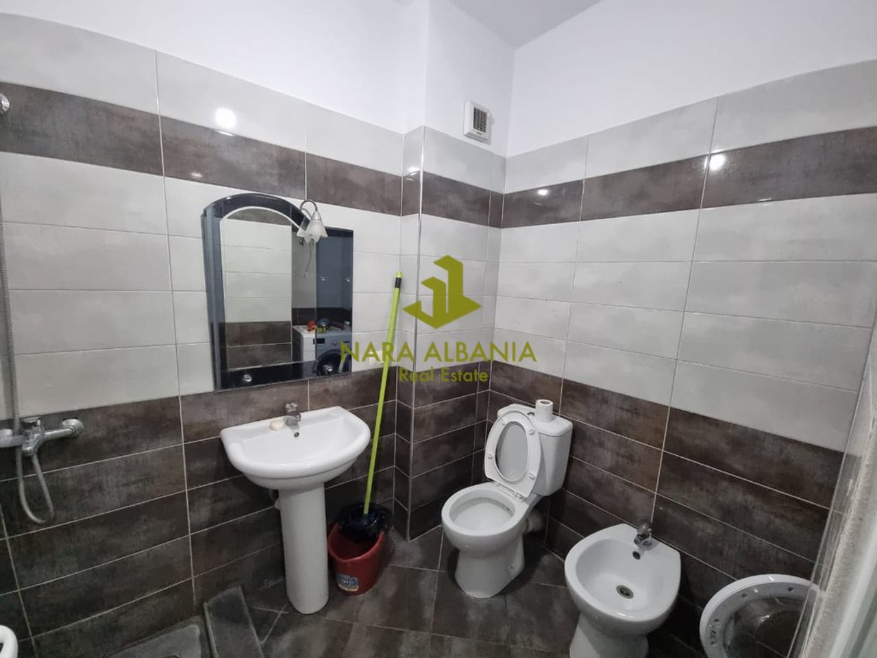 Appartamento 1+1 in affitto ad Astir, Tirana - 370€