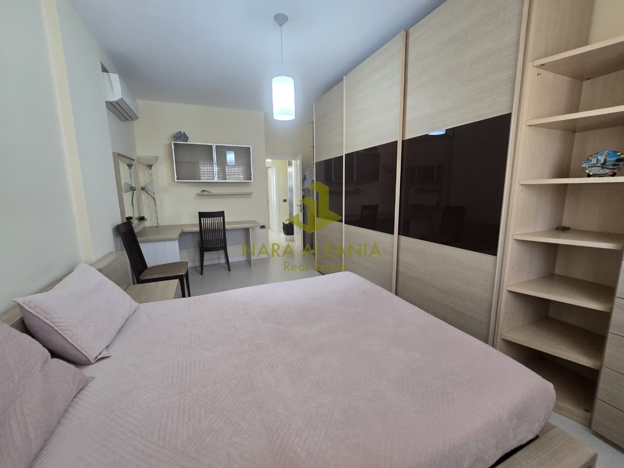 Apartment for rent "Komuna e Parisit", Tirana