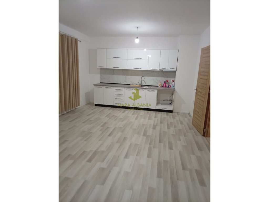 Jepet me qira apartament 2+1