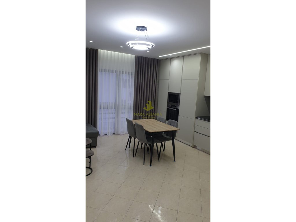 🏡 OFERTË QIRAJE NË ASTIR!