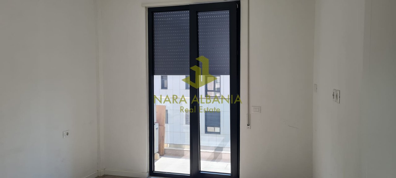 Apartament me qira në Porcelan