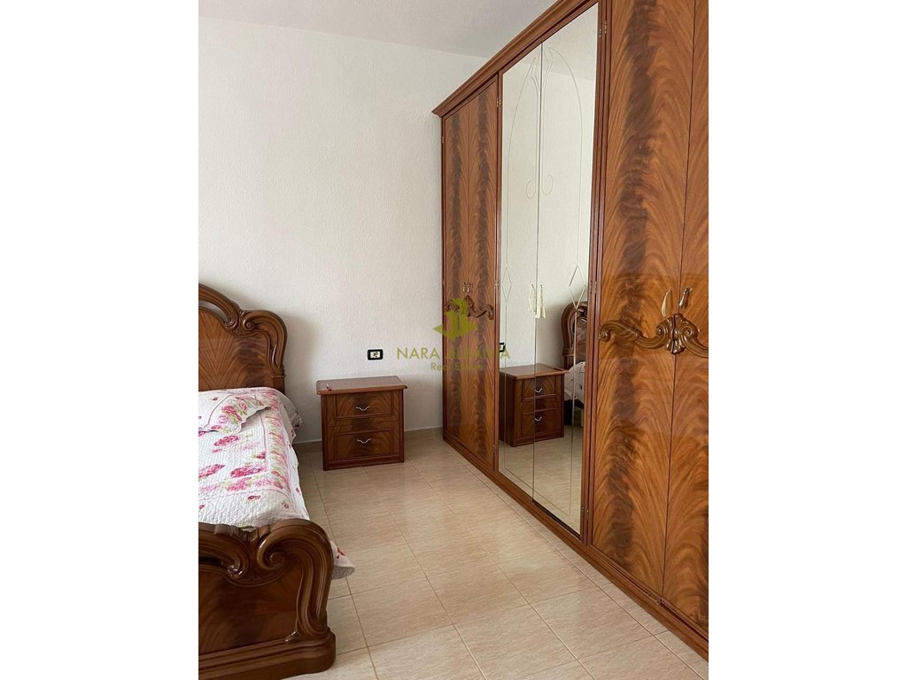 jepet me qira apartament 2+1 – Ish Dogana