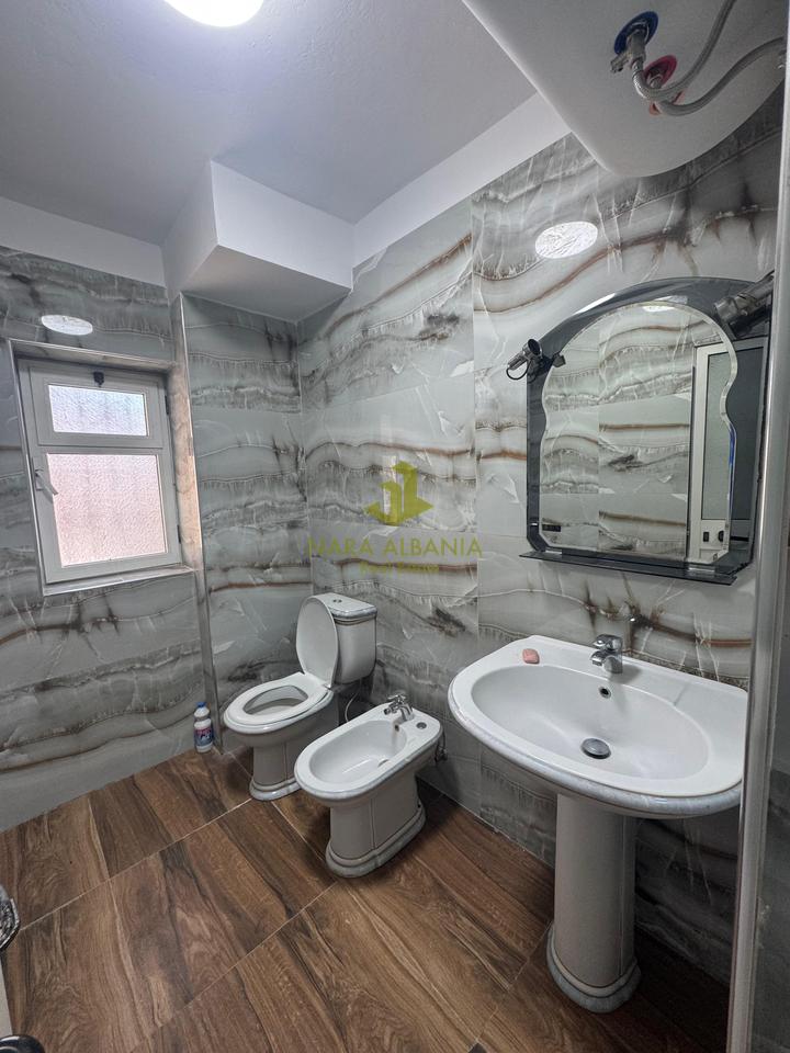 Jepet me qira apartament 1+1