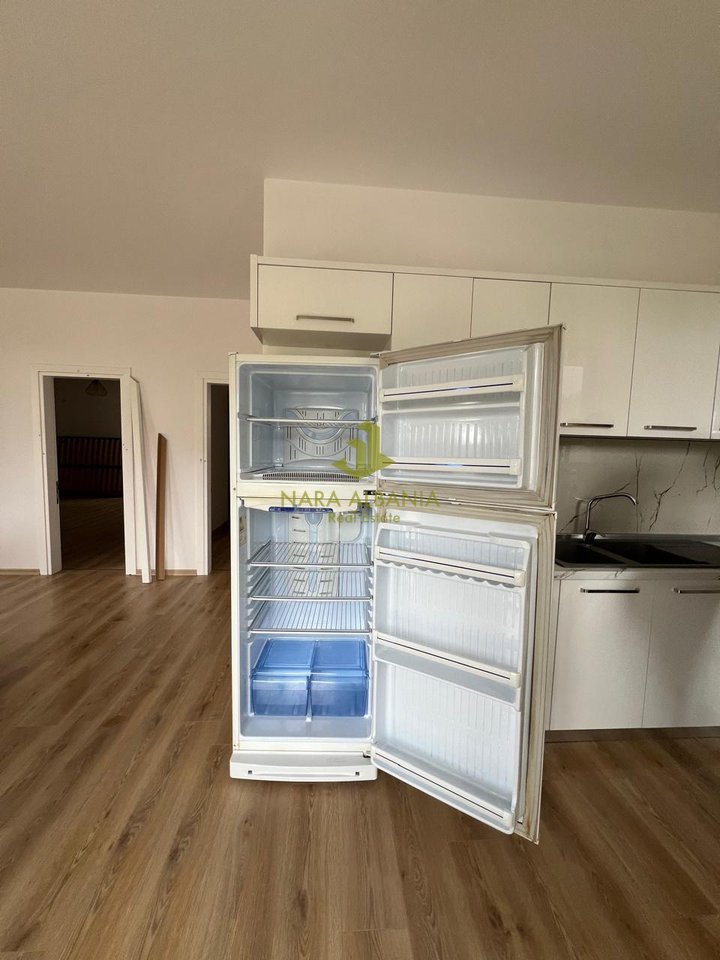 Appartamento 2+2 in affitto a Sauk i Ri, Tirana – 550€ | 2 piani