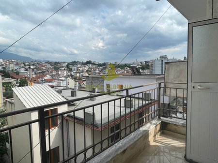 🏡 Appartamento 1+1 in affitto a Qytetin Studenti, Tirana – 350€/mese