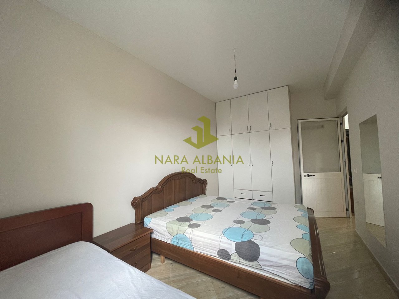 🏡 Apartament 1+1 me qira në Qyteti Studenti, Tiranë – 350€/muaj