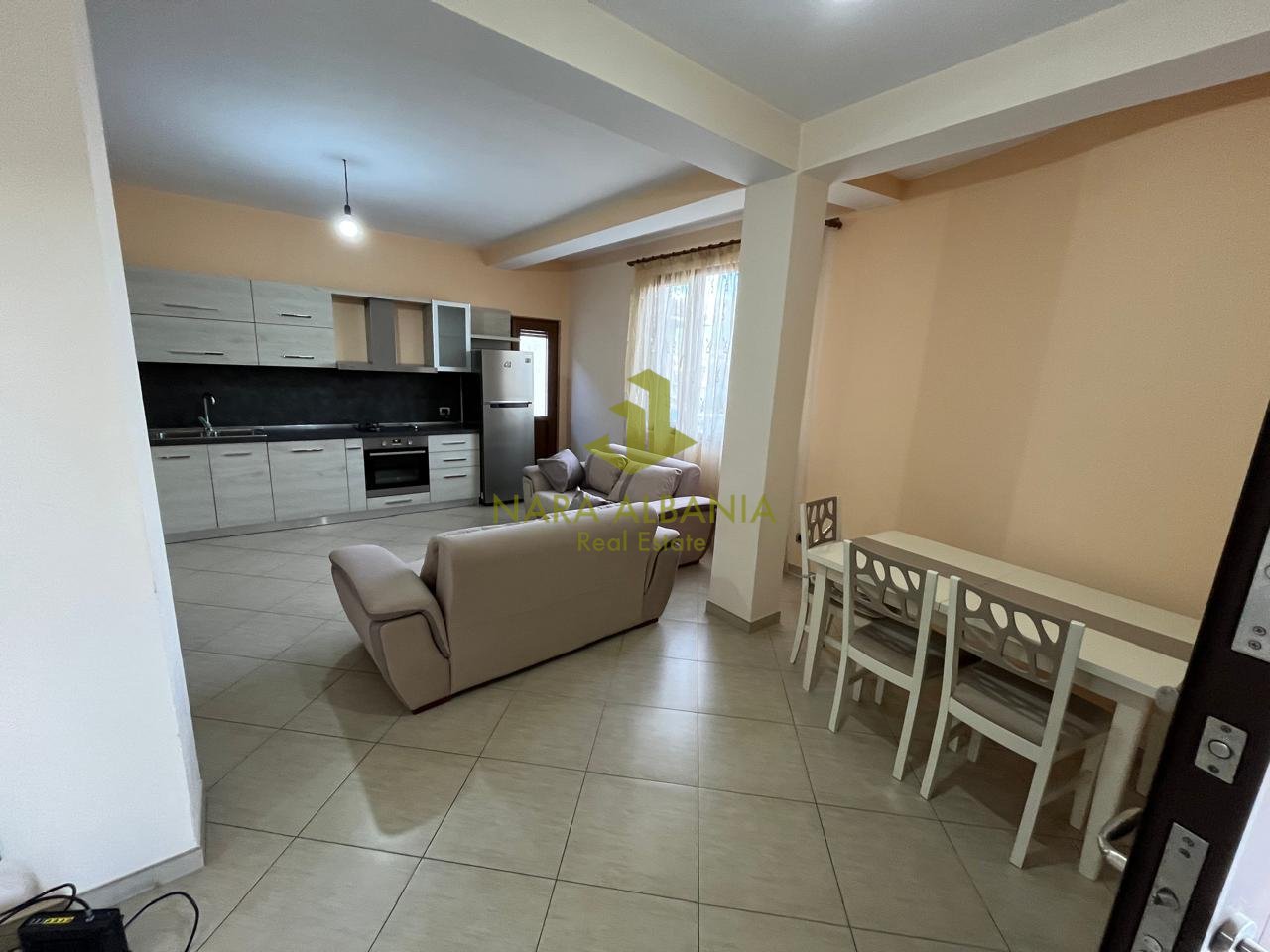 🏡 Apartament 2+1 me qira – Kodra e Priftit, Tiranë