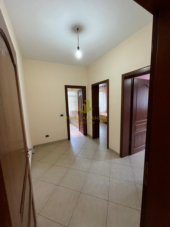 🏡 Apartament 2+1 me qira – Kodra e Priftit, Tiranë