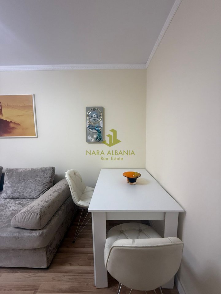 🏢 Jepet me Qera Apartament 1+1