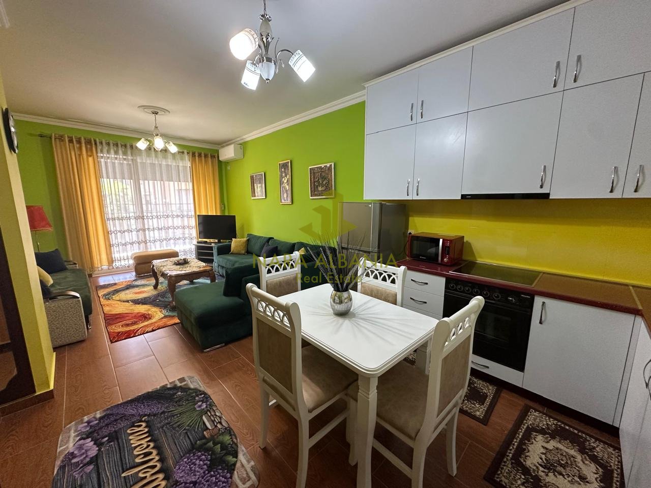 🏡 Apartament me qira 2+1