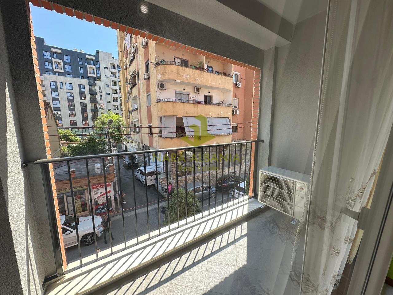 🏡 Apartament me qira 2+1