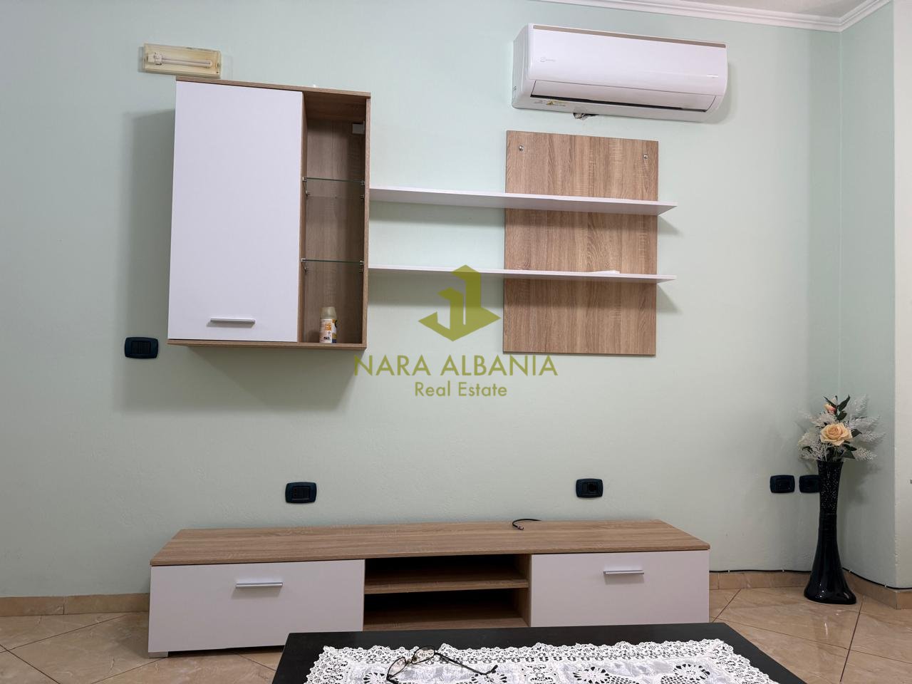 Apartament 2+1 pranë Maternitetit të Ri