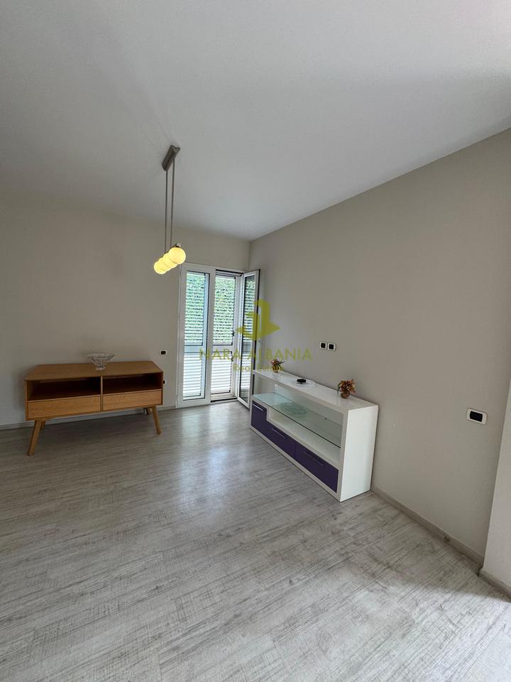 🏡 VILË NË SHITJE – BABRRU