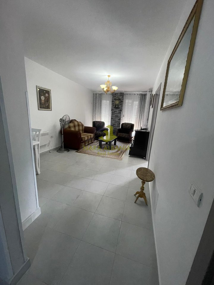 Apartment 2+1+2