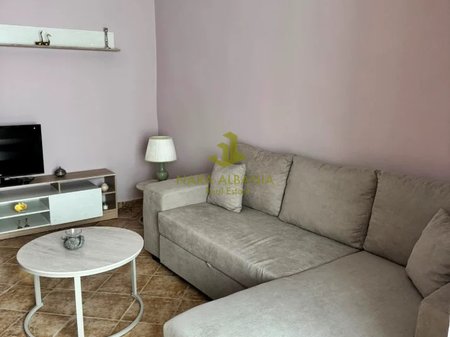 Apartment 1+1 for rent on Dibra Street.