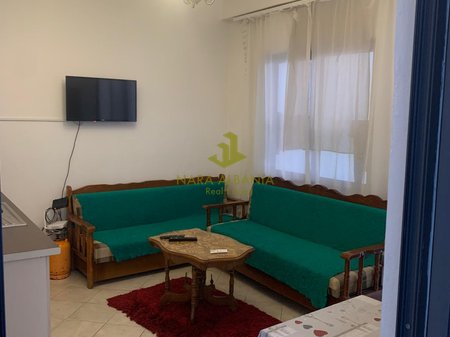 Jepet me qira apartament 1+1 – Rruga Fatmir Agalliu, Tiranë, pranë rrethrrotullimit të Shkozës