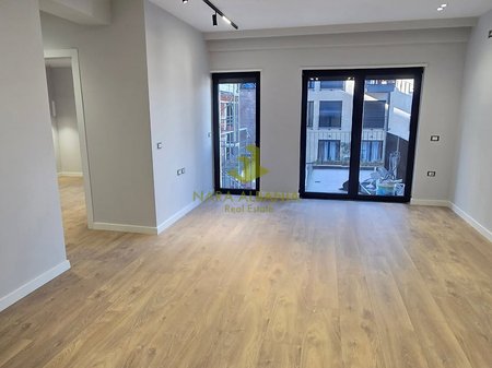 Apartament 1+1 në shitje në Kodra e Diellit 2, Tiranë - 135,000€