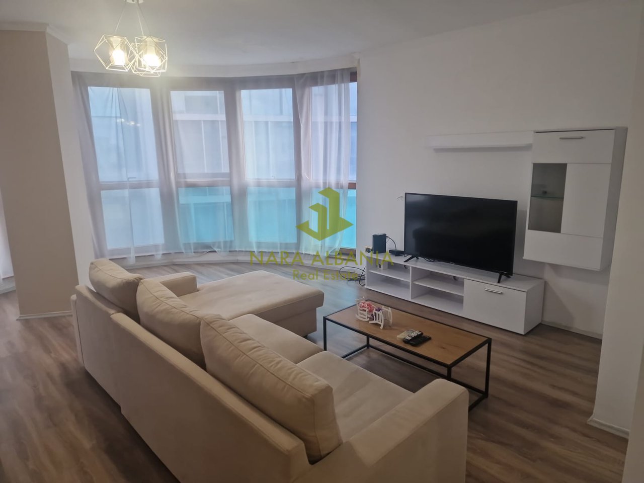 Apartament 2+1 në Qendër, Tiranë - 300000 €