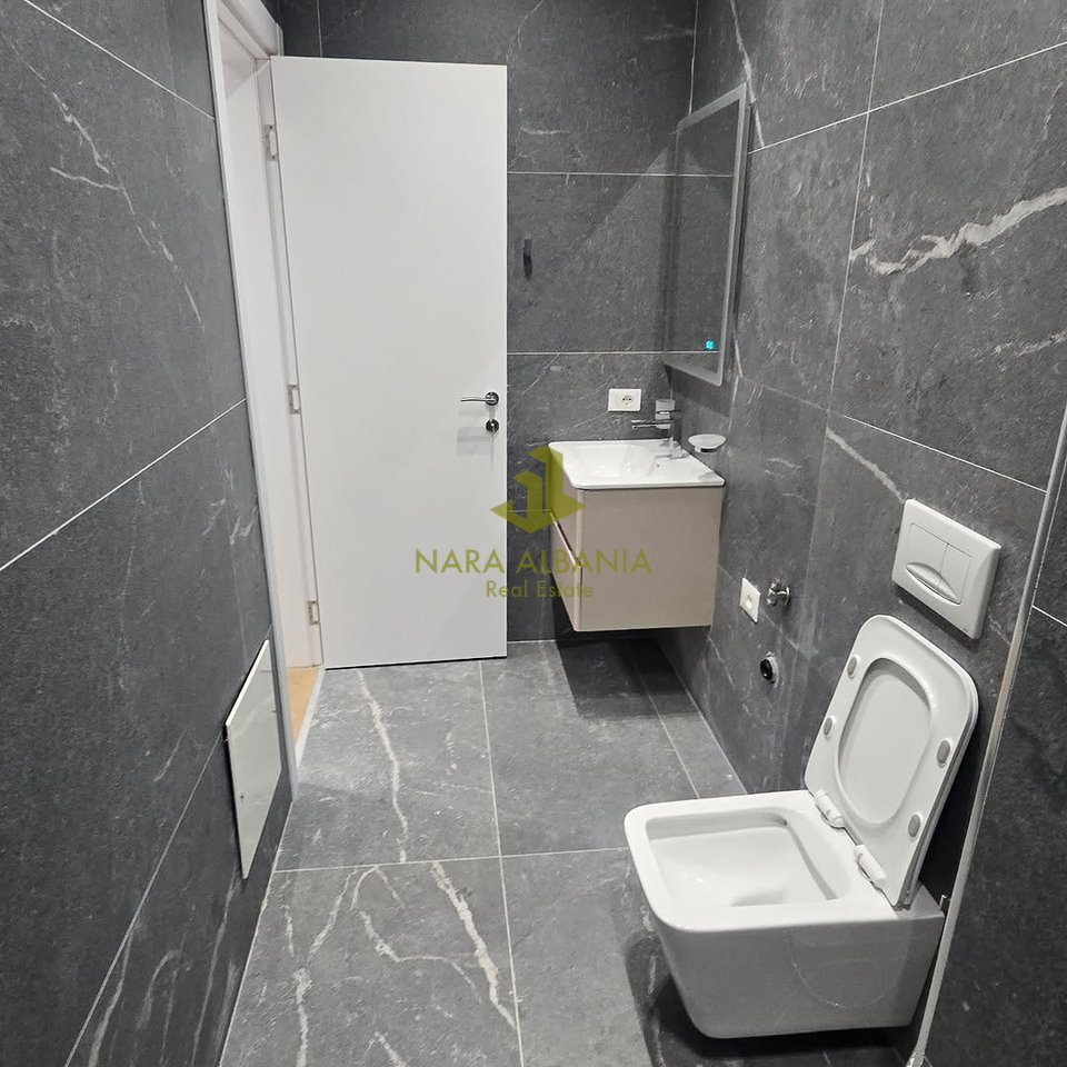 Apartament 1+1 në shitje në Kodra e Diellit 2, Tiranë - 135,000€