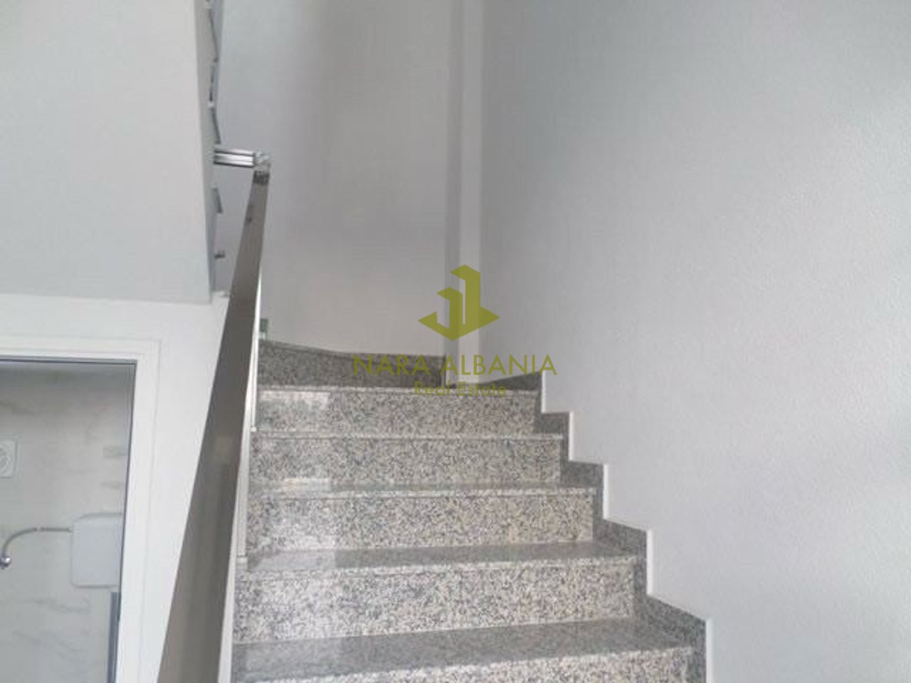 🏢 Business Space for Rent – "Laze Ferraj" Street, Paskuqan